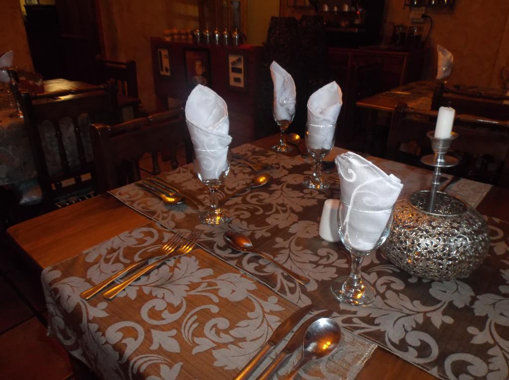 Old Mill Lodge, Seasonal Working Ostrich Farm & Restaurant, Oudtshoorn Luaran gambar